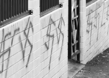 croix gammées sur une synagogue en Australie