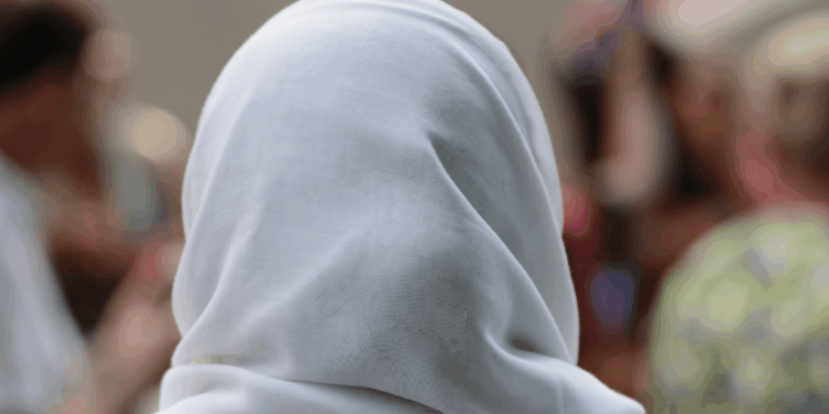 Hijab-750x375 L'actualité des religions en France et dans le monde