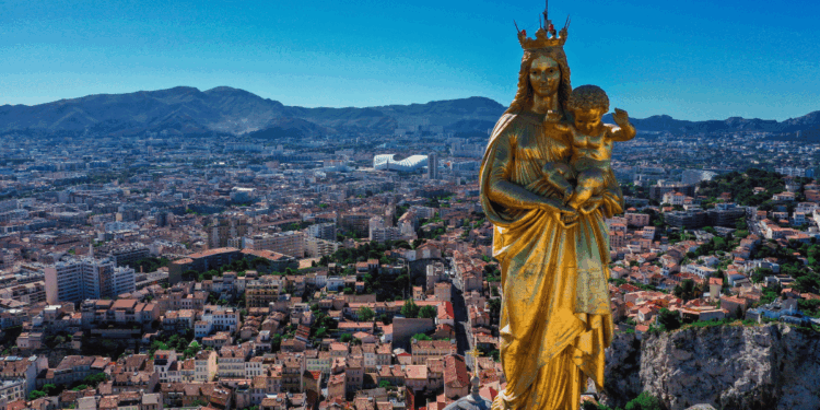 Marseille-Secours-Catholique-750x375 L'actualité des religions en France et dans le monde
