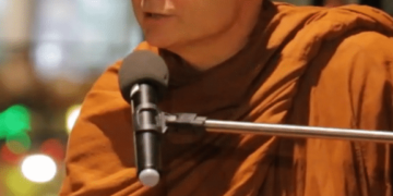 Ajahn-Jayasaro-a-Bangkok-360x180 L'actualité des religions en France et dans le monde