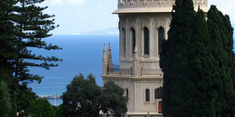 Tombeau-du-Bab-Haifa-750x375 L'actualité des religions en France et dans le monde