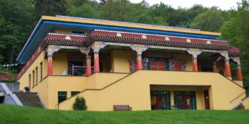 Institut-tibetain-Yeunten-Ling-360x180 L'actualité des religions en France et dans le monde